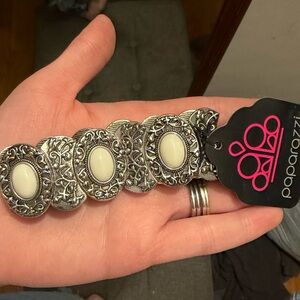 Paparazzi Silver-Tone Filigree Bracelet with Cream Ovals